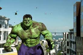 Écrasement de Hulk ! Le flop Marvel vilipendé d’Eric Bana méritait tellement mieux