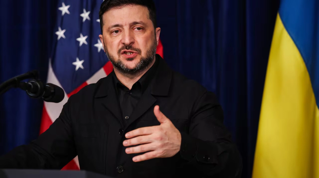 Volodymyr Zelensky announces US security guarantees for Ukraine for 15 years, renewable.