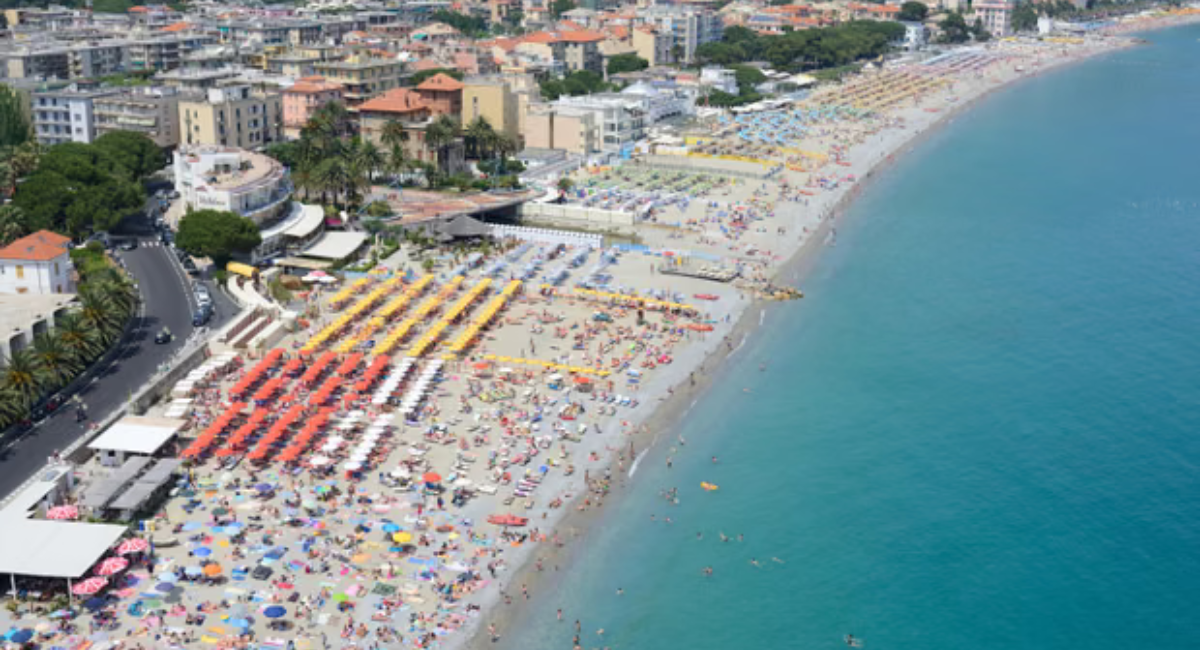 Des religieuses italiennes luttent pour conserver leur plage historique